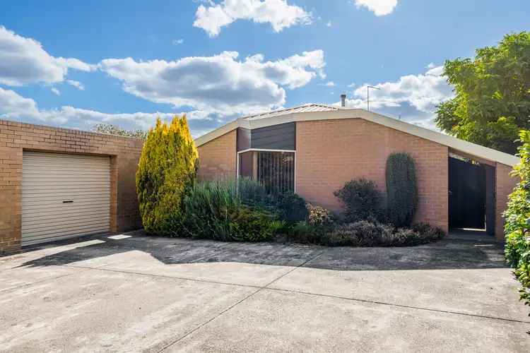 Main view of Homely townhouse listing, 2/228 Albert Street, Sebastopol VIC 3356