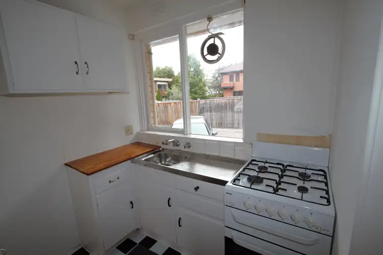 Third view of Homely apartment listing, 3/33A Byron Street, Elwood VIC 3184