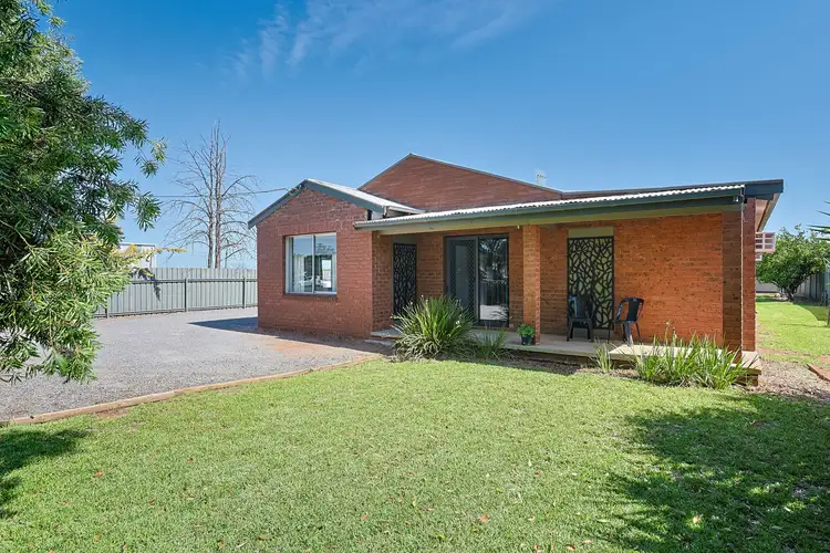 23 Cary Street, Euston NSW 2737
