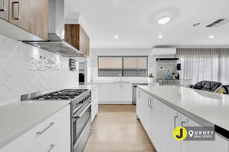 Fifth view of Homely house listing, 32 Shulze Drive, Clyde North VIC 3978