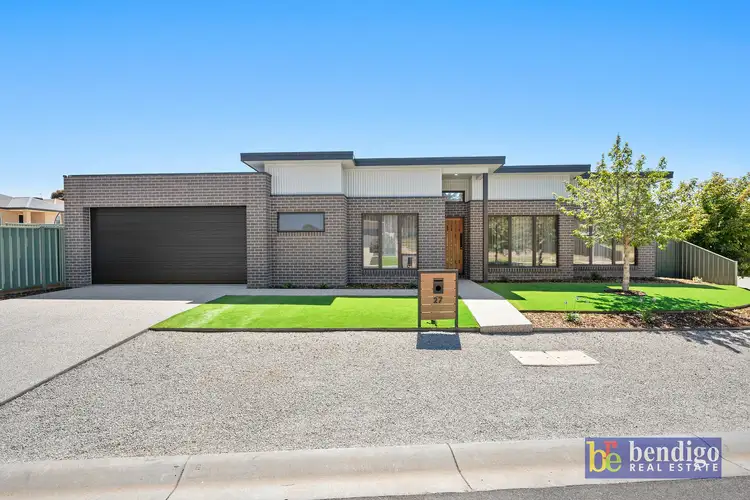 27 Robert Street, Kangaroo Flat VIC 3555