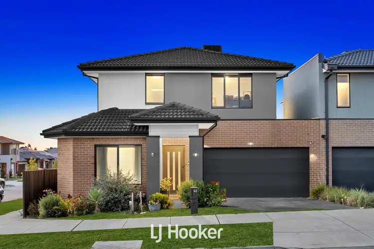 42 Evica Road, Clyde North VIC 3978