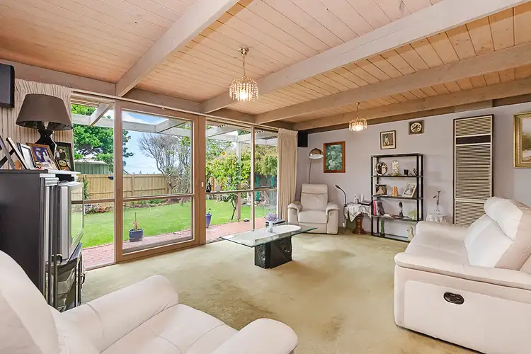 Fourth view of Homely house listing, 2 Shirva Crescent, Portland VIC 3305