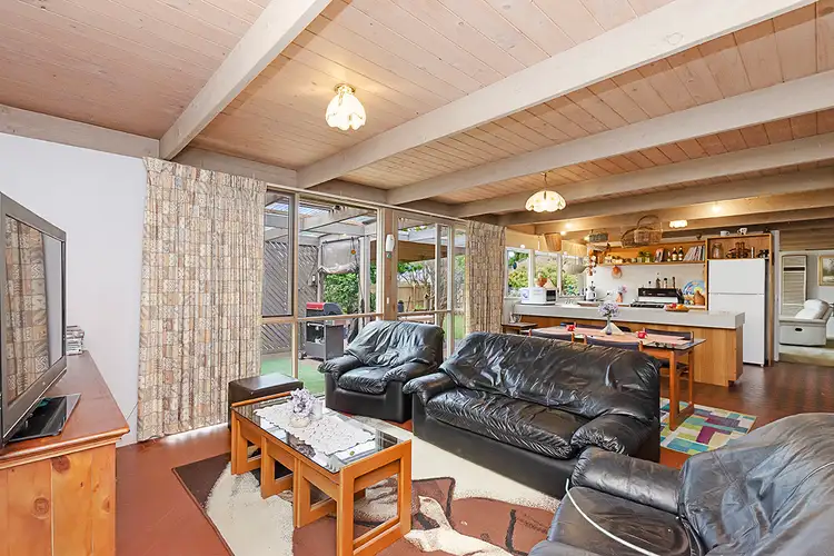 Fifth view of Homely house listing, 2 Shirva Crescent, Portland VIC 3305