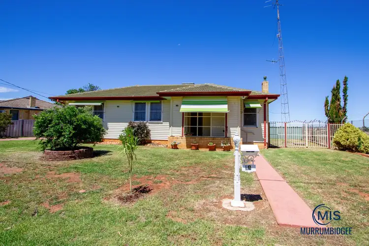 61 Railway Avenue, Leeton NSW 2705
