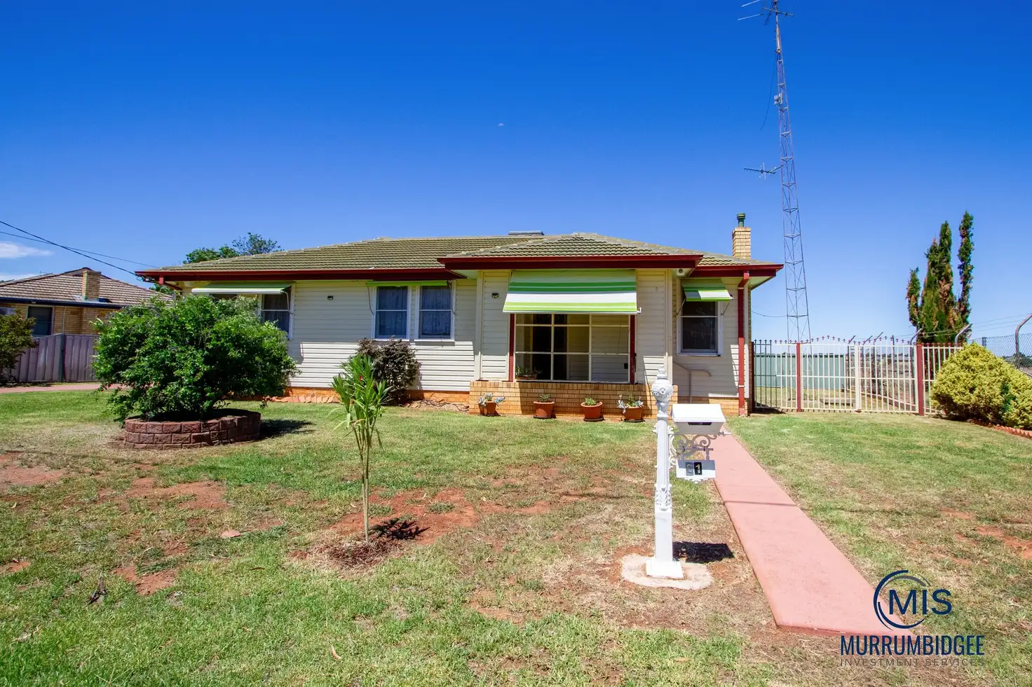 Main view of Homely house listing, 61 Railway Avenue, Leeton NSW 2705
