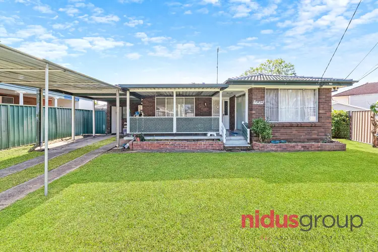 8 Taree Place, Dharruk NSW 2770