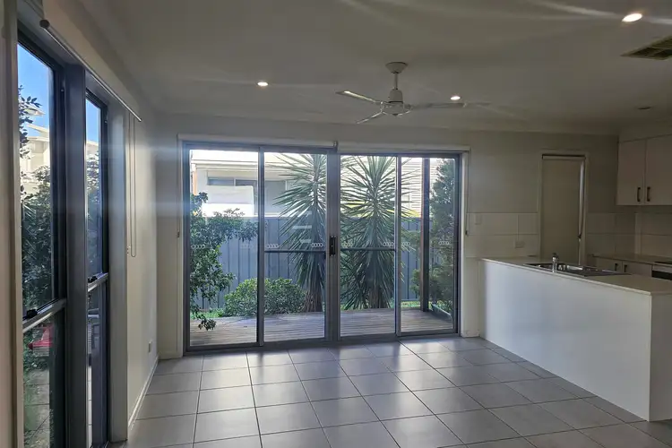 Fourth view of Homely unit listing, 3/37-39 Daisy Street, Miles QLD 4415