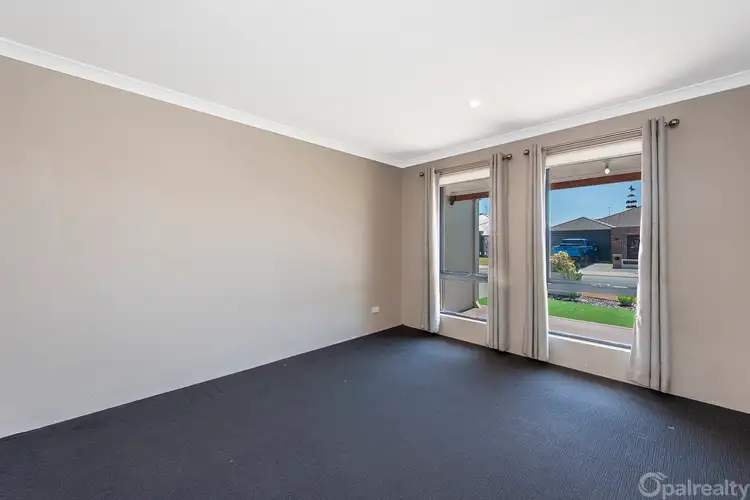 Fourth view of Homely house listing, 7 Hummingbird Way, Singleton WA 6175