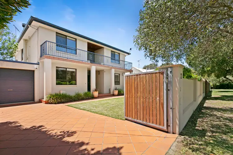 2 Grant Street, Blairgowrie VIC 3942