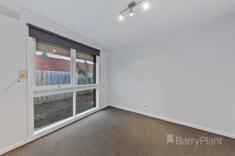 Fifth view of Homely unit listing, 6/20-22 Adelaide Street, St Albans VIC 3021