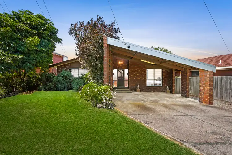 7 Rushden Close