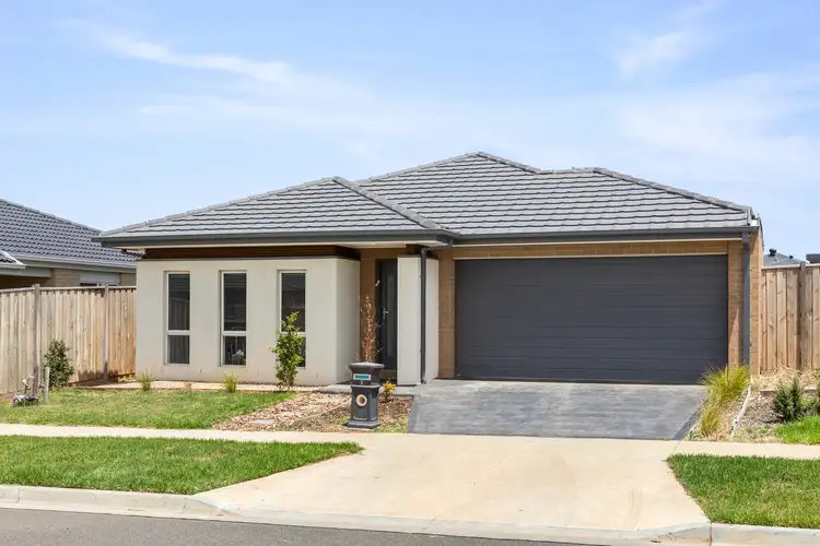 3 Signaller Street, Mambourin VIC 3024