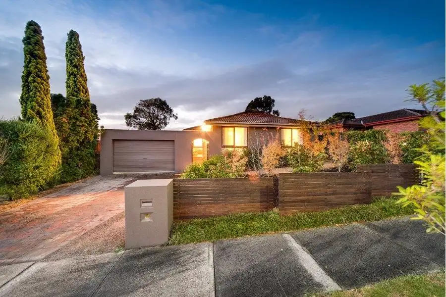 Main view of Homely house listing, 29 Rossiter Avenue, Endeavour Hills VIC 3802