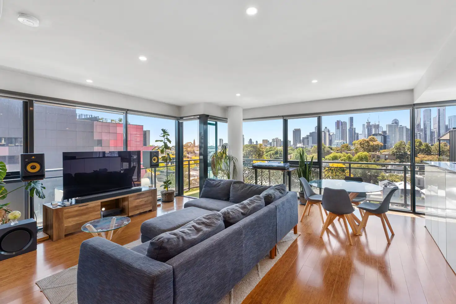 Main view of Homely apartment listing, 75/1 Sandilands Street, South Melbourne VIC 3205