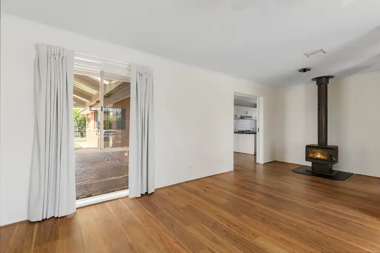 Fourth view of Homely house listing, 27 Cahill Drive, Brookfield VIC 3338