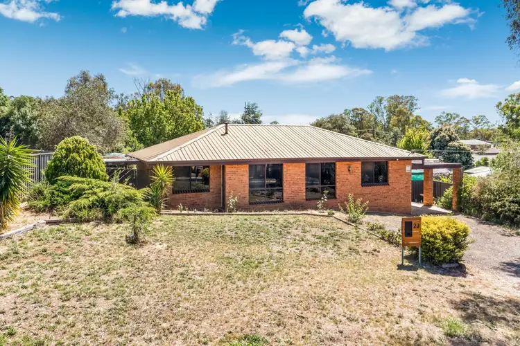 23 Lowe Street, Kangaroo Flat VIC 3555