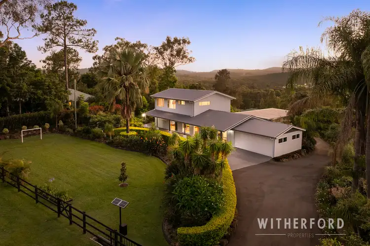 3 Knoll Court