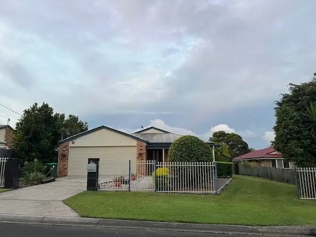 17 Manning Court, Morayfield QLD 4506