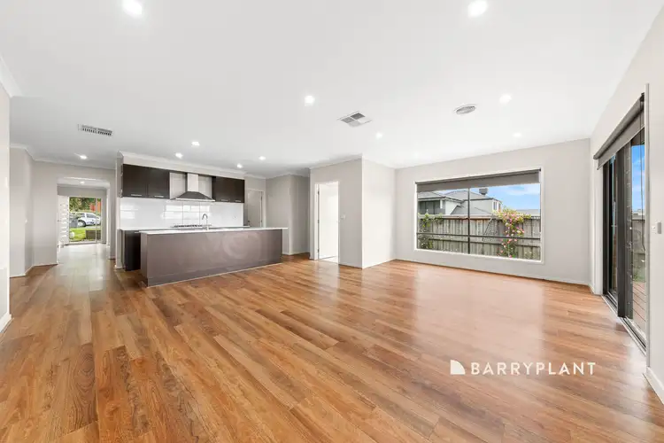 Fourth view of Homely house listing, 25 Meadowlea Crescent, Pakenham VIC 3810