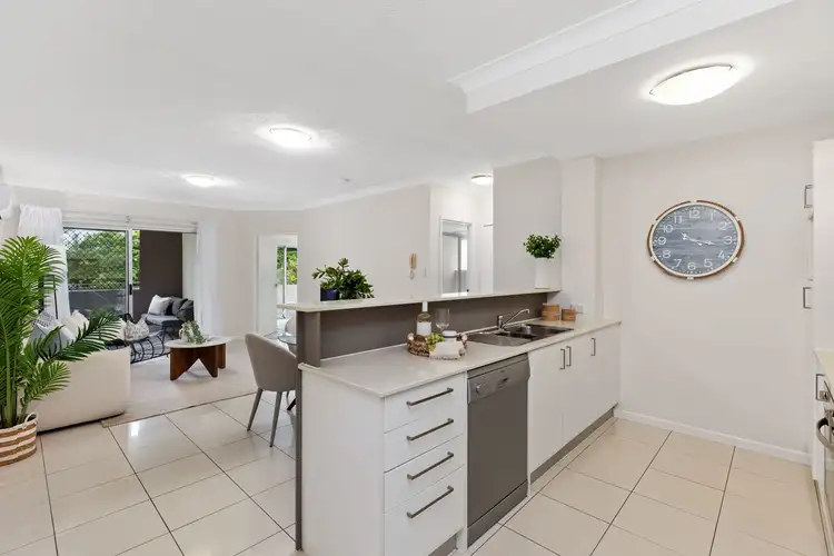 Fifth view of Homely apartment listing, 6/159 Clarence Road, Indooroopilly QLD 4068