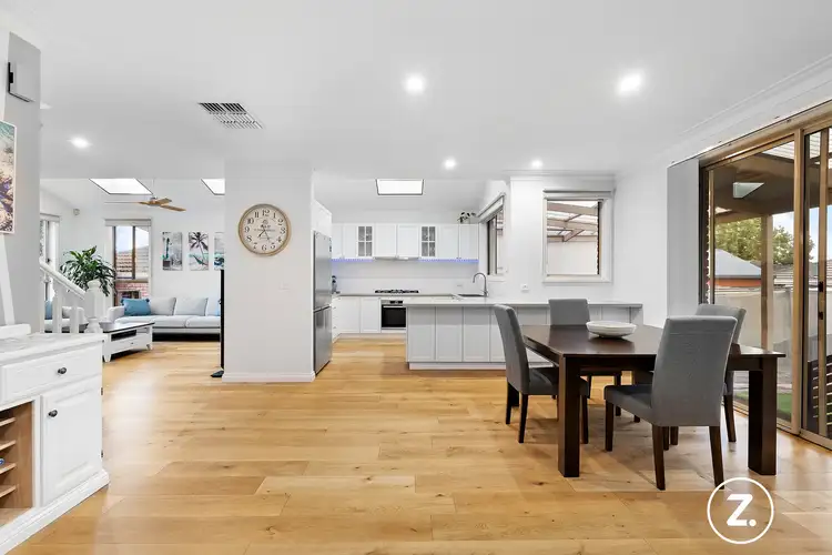 Fourth view of Homely house listing, 2 Ainsleigh Court, Narre Warren VIC 3805