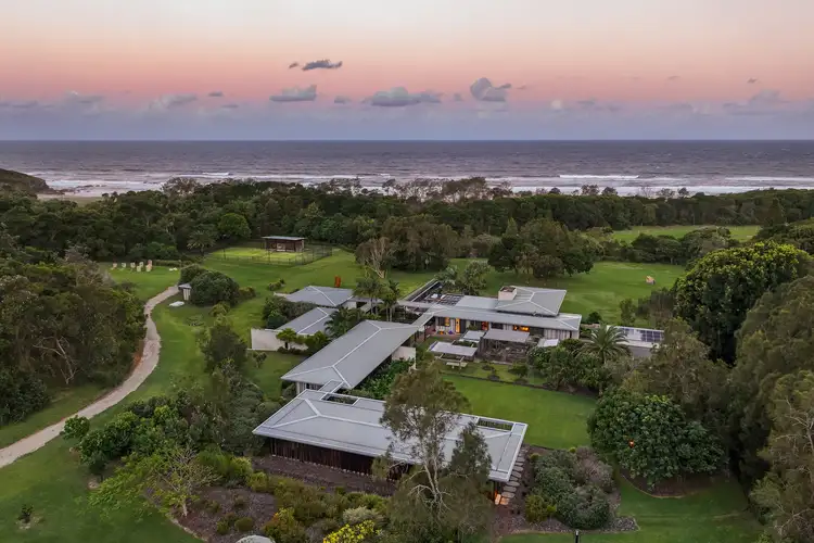 433 Seven Mile Beach Road, Broken Head NSW 2481