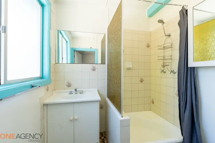 Seventh view of Homely house listing, 2 Moresby Street, Orange NSW 2800