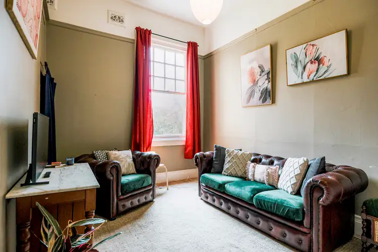 Third view of Homely apartment listing, 2/2 Lurline Street, Katoomba NSW 2780