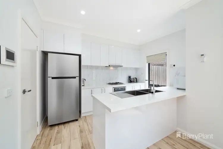 4/78 Saltlake Boulevard, Wollert VIC 3750