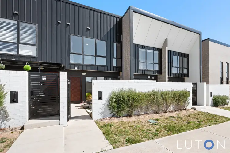 21B Woodberry Avenue, Coombs ACT 2611