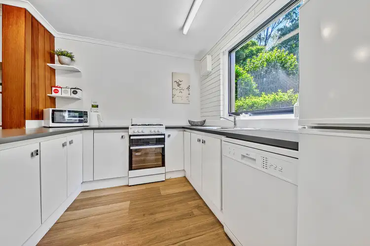 Fifth view of Homely unit listing, 4/40 Bakers Gully Road, Bright VIC 3741