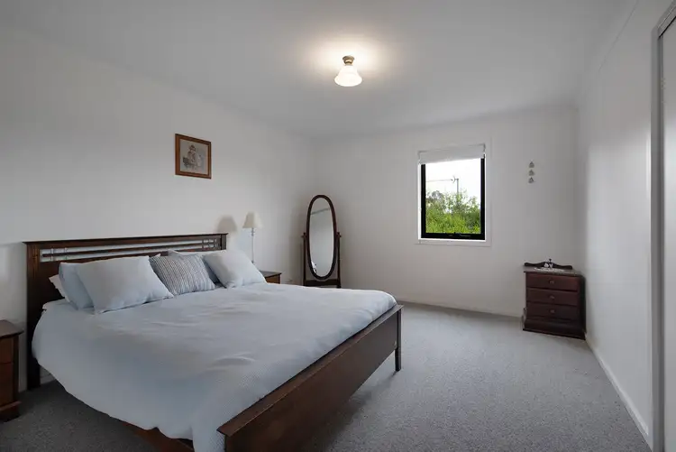 Fifth view of Homely house listing, 11 Lorne Terrace, Flora Hill VIC 3550