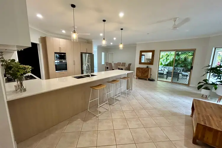 5 Kulgun Street, Caravonica QLD 4878