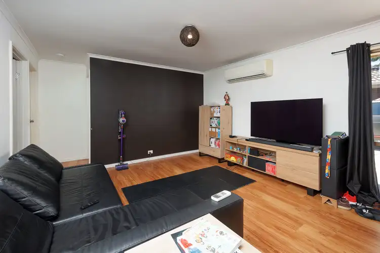 Third view of Homely unit listing, 2/2 Sinnett Court, West Wodonga VIC 3690