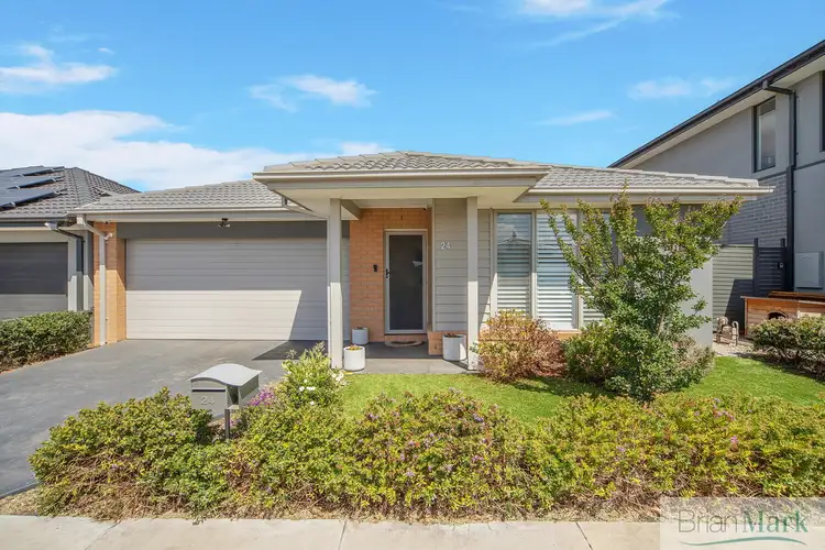 24 Bankston Road, Werribee VIC 3030