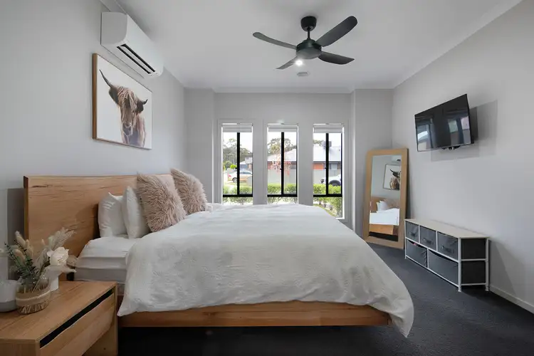 Sixth view of Homely house listing, 2 Santarosa Way, Epsom VIC 3551