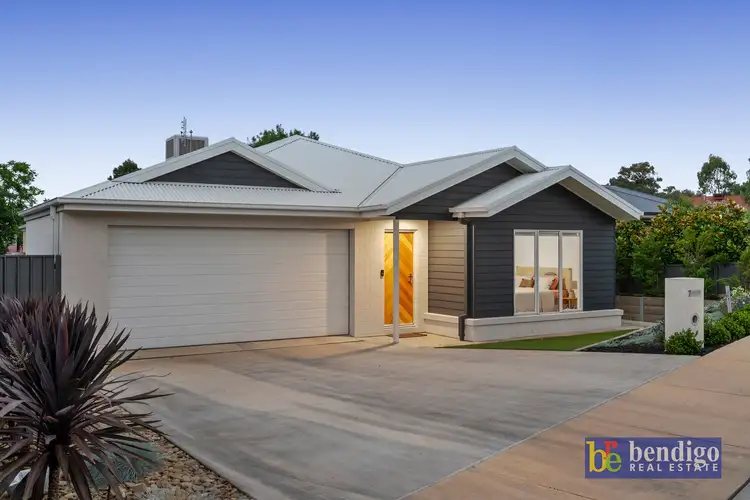 7 Hesse Avenue, Flora Hill VIC 3550
