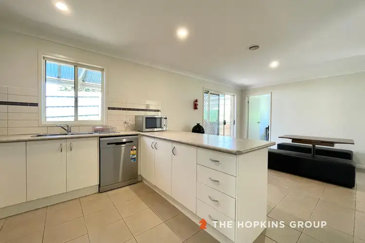 15 Kathryn Close, Pakenham VIC 3810