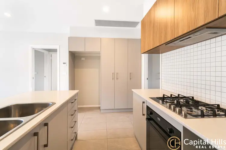 26/16 Everist Street