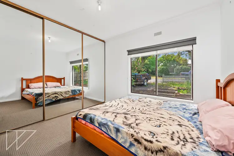 Fifth view of Homely house listing, 8 Centre Avenue, Warragul VIC 3820
