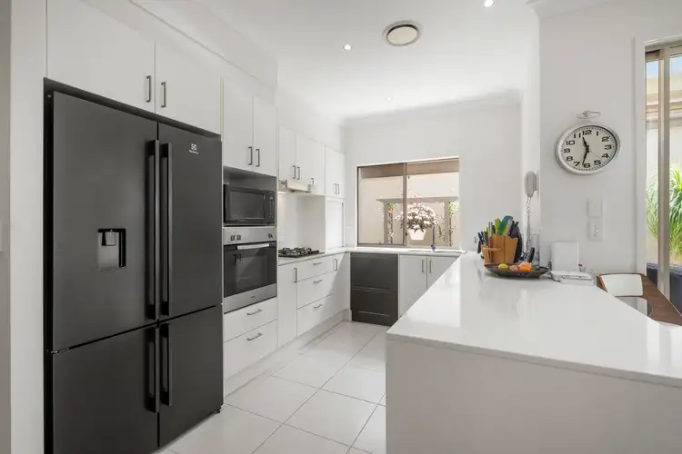 18/299 Napper Road, Arundel QLD 4214