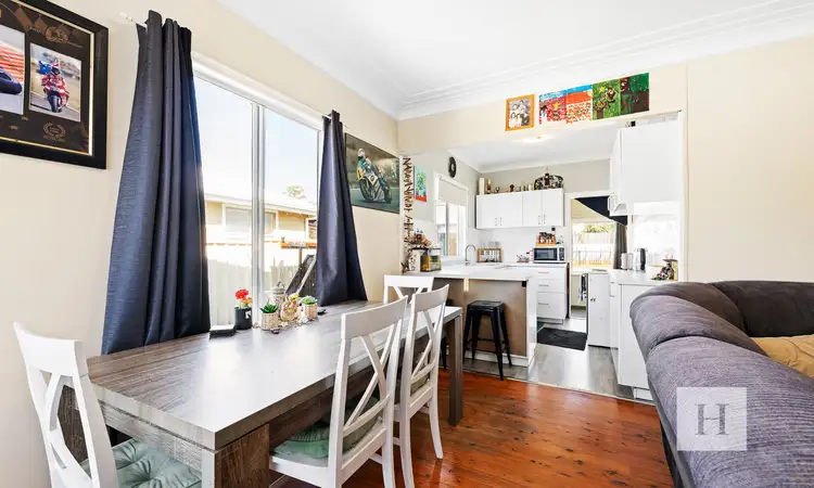 Fifth view of Homely house listing, 39 Dunvegan Street, Mannering Park NSW 2259