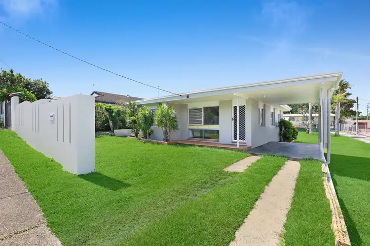 26 Jimmieson Avenue, Labrador QLD 4215