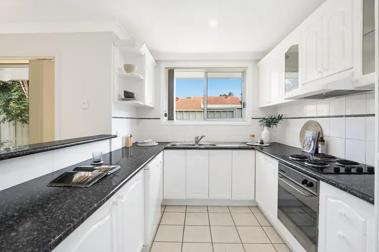 Fifth view of Homely villa listing, 2/1 Berkeley Road, Gwynneville NSW 2500