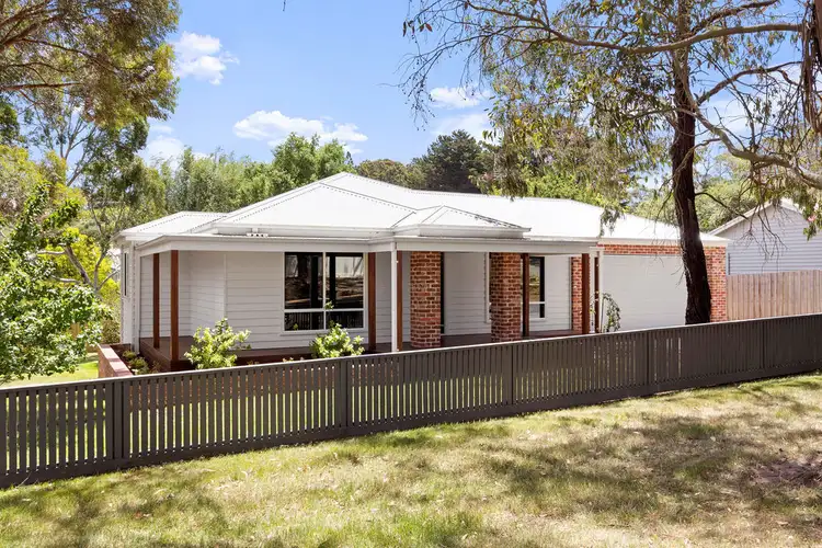 1 Faheys Road, Gordon VIC 3345