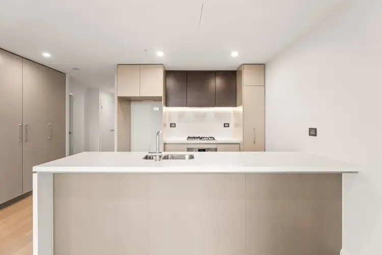 Q603/5A Glyceria Lane