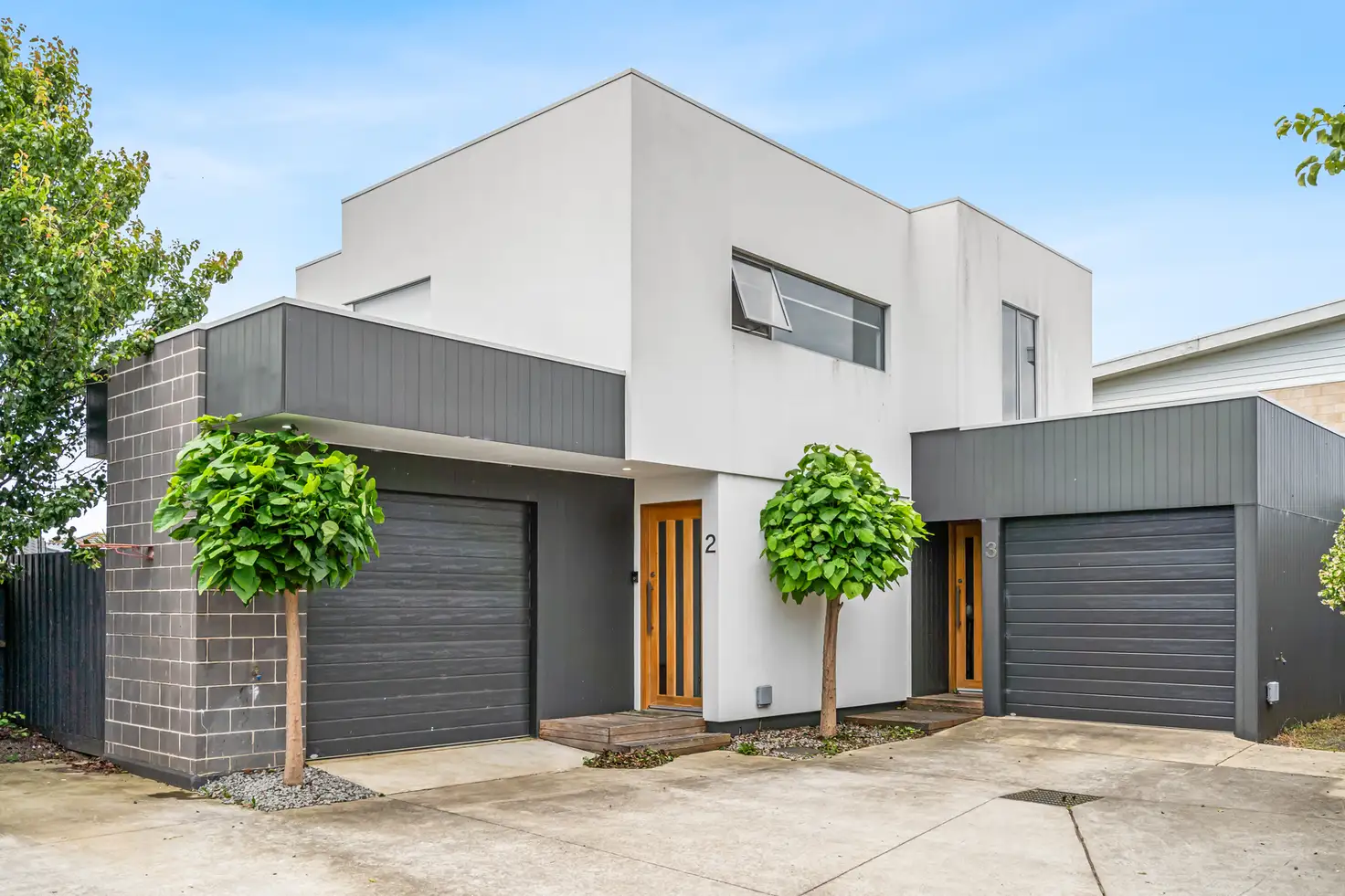 Main view of Homely townhouse listing, 2/19 Wells Street, Warrnambool VIC 3280