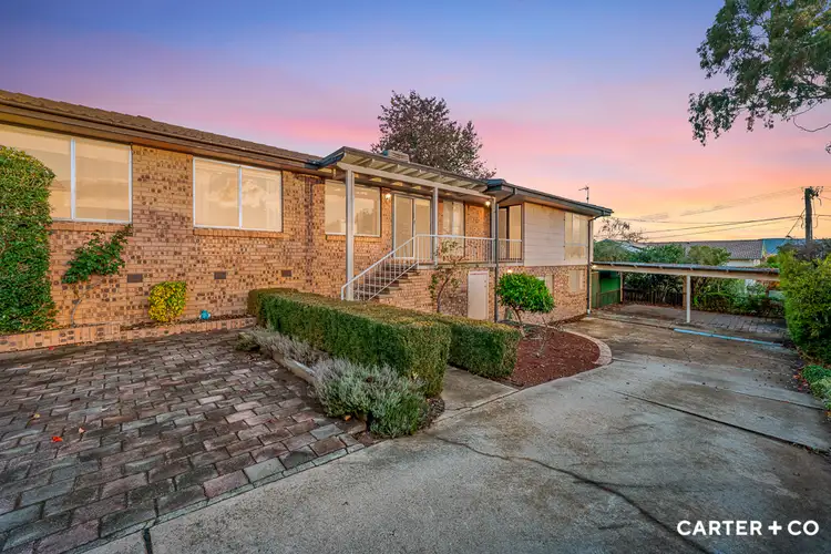 37 Sinclair Street, Kambah ACT 2902