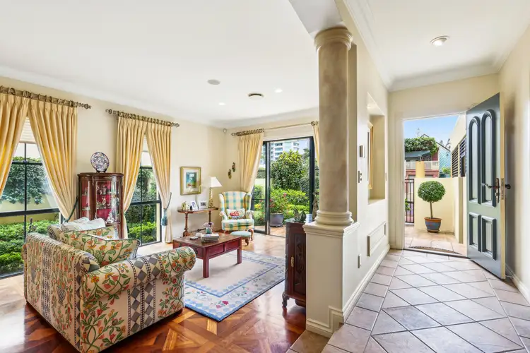Fourth view of Homely villa listing, 1/37 Cronin Avenue, Main Beach QLD 4217